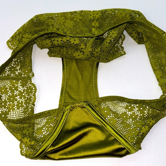 Glossy Satin Lace‎ Edge French Inspired Boudoir Chartreuse Stretchy Panties XL - Picture 13 of 14